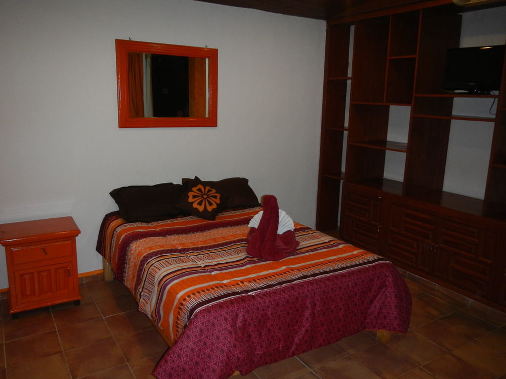 Hotel El Hormiguero Playa del Carmen Zewnętrze zdjęcie