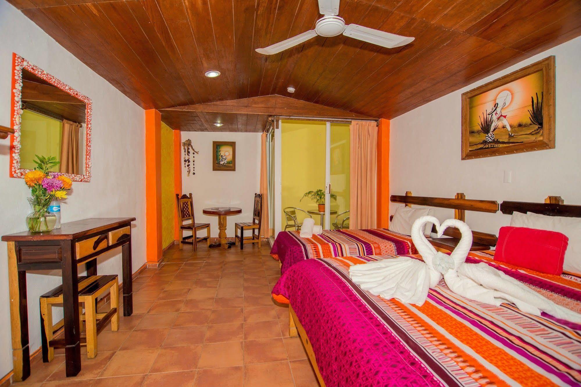 Hotel El Hormiguero Playa del Carmen Zewnętrze zdjęcie
