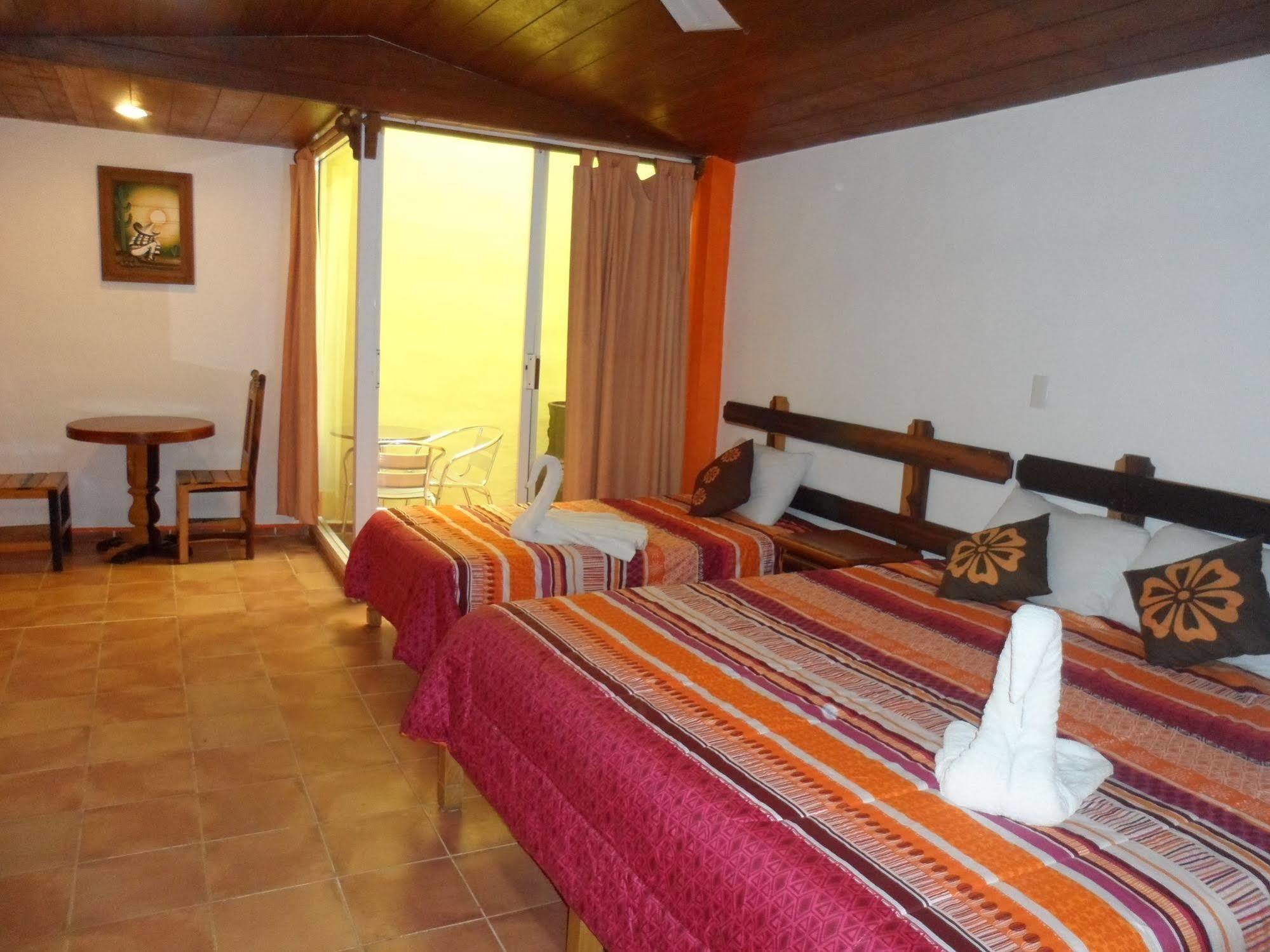 Hotel El Hormiguero Playa del Carmen Zewnętrze zdjęcie